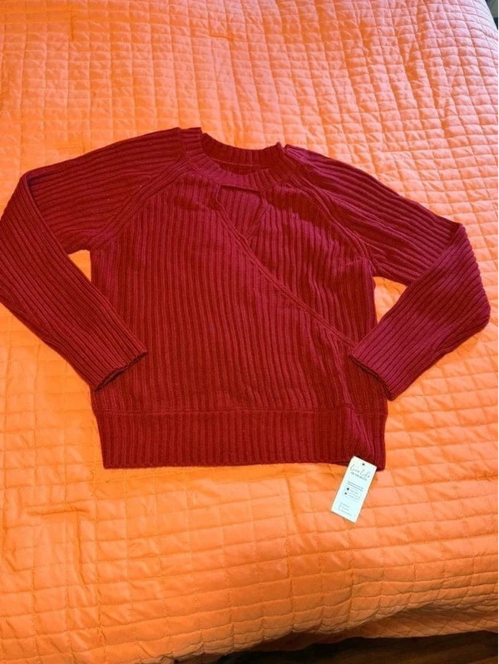 NWT-Red Round Neck Cutout Sweater